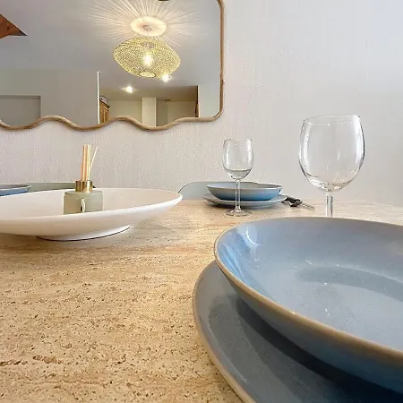 דירה Les Colonnes - En Duplex - Wifi *