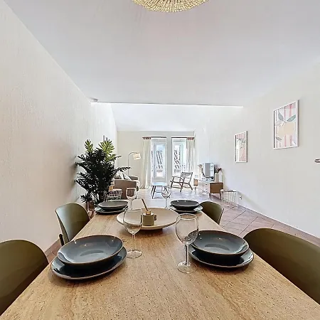 Les Colonnes - En Duplex - Wifi Apartment Narbonne